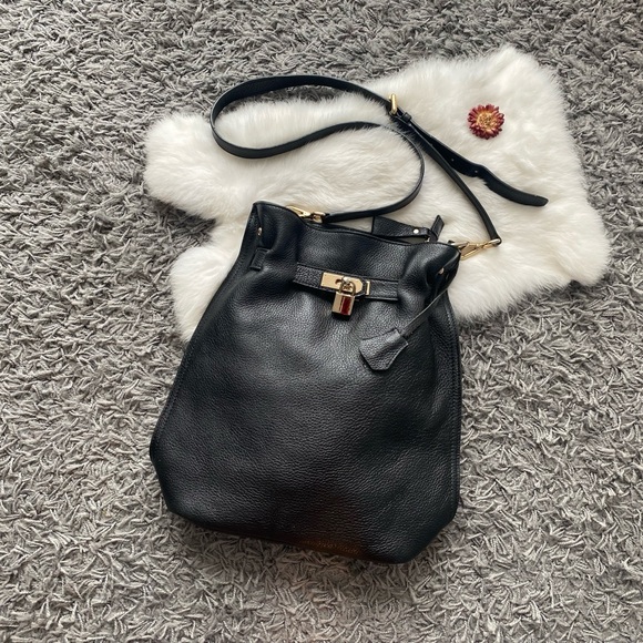 Sam & Kate Park Avenue Handbags - Sam & Kate Park Avenue Leather Bag